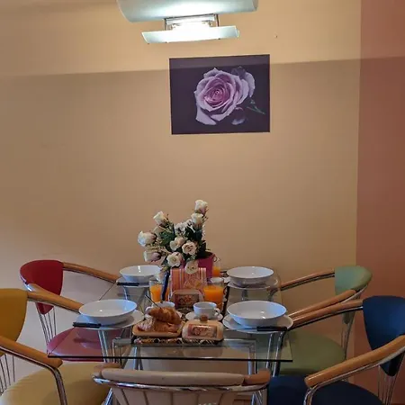 Skytop Modern In Heart Of Downtown * Budapest